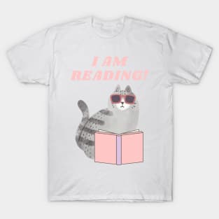 I am Reading! T-Shirt